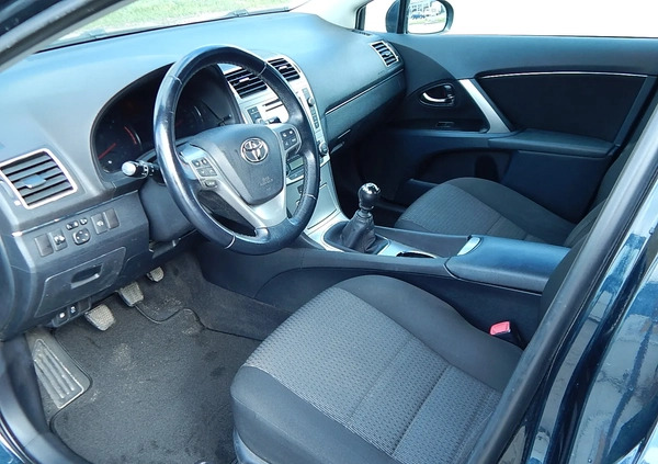 Toyota Avensis cena 31900 przebieg: 228228, rok produkcji 2014 z Drezdenko małe 466